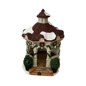 Victorian Village Collectables Gazebo Christmas Village Accessory Holiday 2002